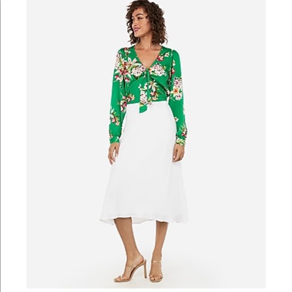 Express tie Front Tropical Top